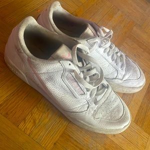 Men’s Adidas Continental 80s✨
